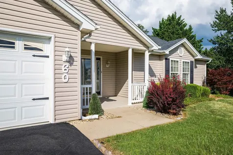 60 Carrollton Court Weyers Cave VA 24486