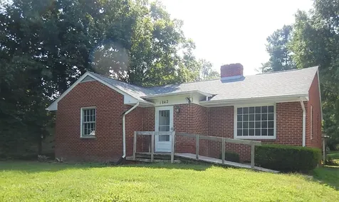 1842 Lyndhurst Road Waynesboro VA 22980