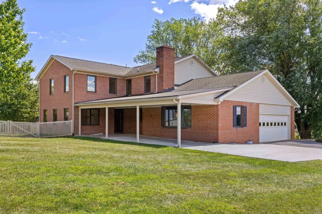 3390 Spring Creek Road Bridgewater VA 22812