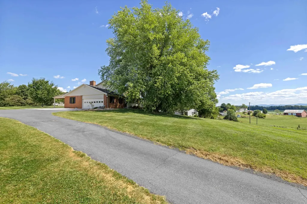 3390 Spring Creek Road Bridgewater VA 22812