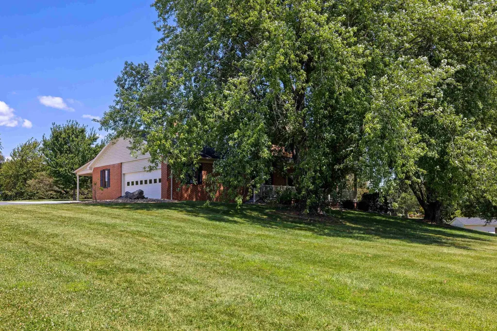 3390 Spring Creek Road Bridgewater VA 22812