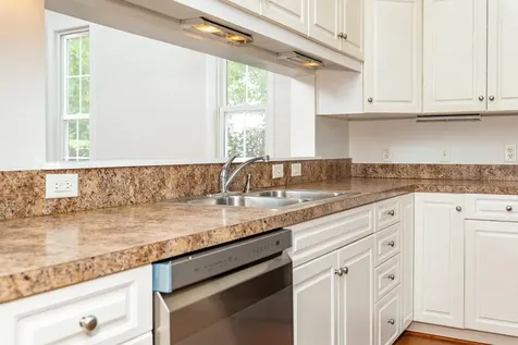 422 Silver Oaks Drive Rockingham VA 22801