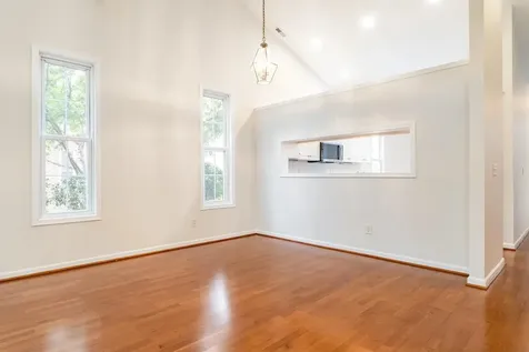 422 Silver Oaks Drive Rockingham VA 22801