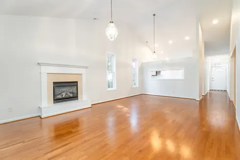 422 Silver Oaks Drive Rockingham VA 22801