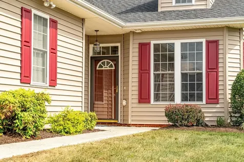 422 Silver Oaks Drive Rockingham VA 22801
