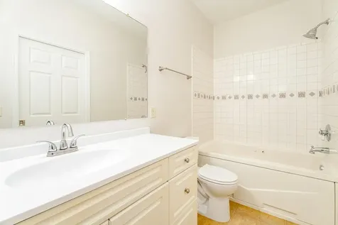422 Silver Oaks Drive Rockingham VA 22801