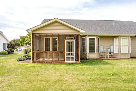 422 Silver Oaks Drive Rockingham VA 22801