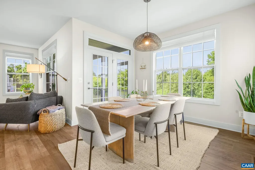 1084 Delphi Lane Charlottesville VA 22911