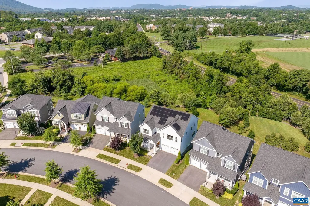 1084 Delphi Lane Charlottesville VA 22911