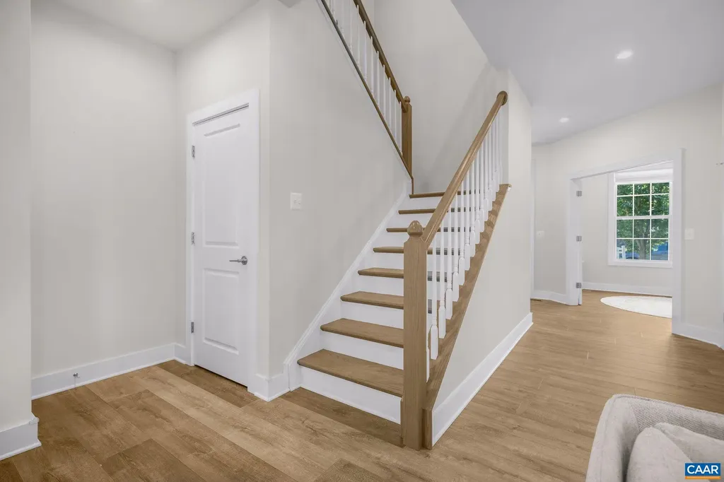 1084 Delphi Lane Charlottesville VA 22911