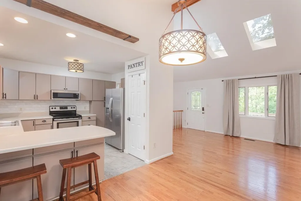 452 Passage Lane Mcgaheysville VA 22840