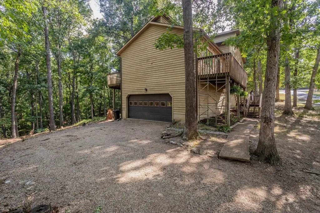 452 Passage Lane Mcgaheysville VA 22840