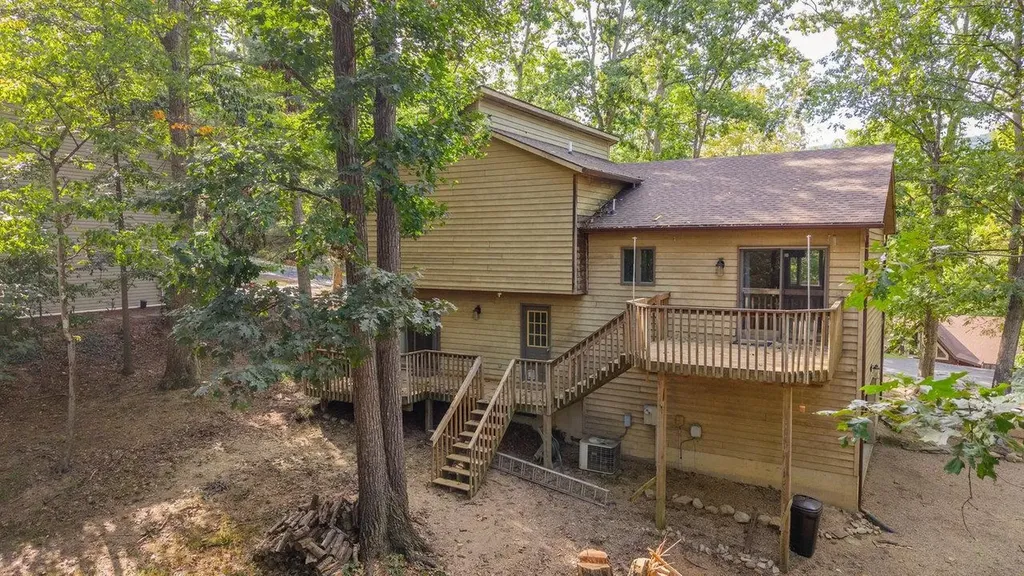 452 Passage Lane Mcgaheysville VA 22840