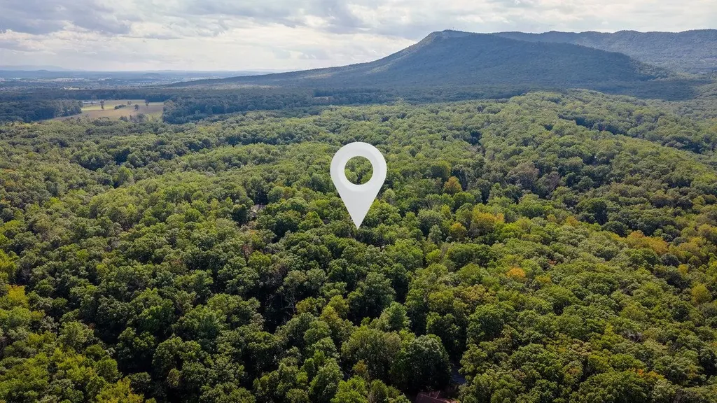 452 Passage Lane Mcgaheysville VA 22840