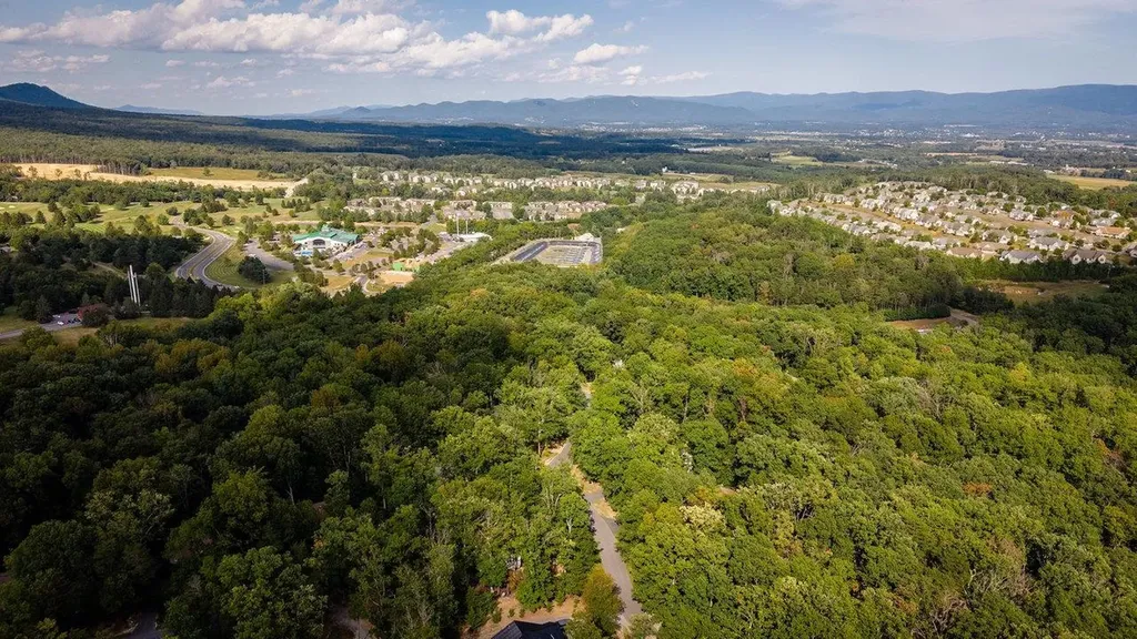 452 Passage Lane Mcgaheysville VA 22840