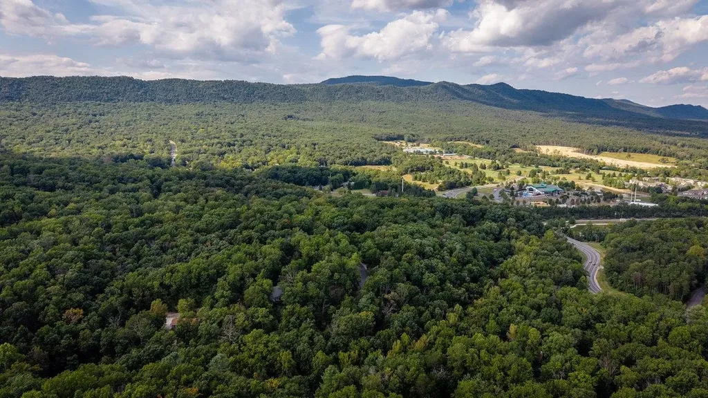 452 Passage Lane Mcgaheysville VA 22840