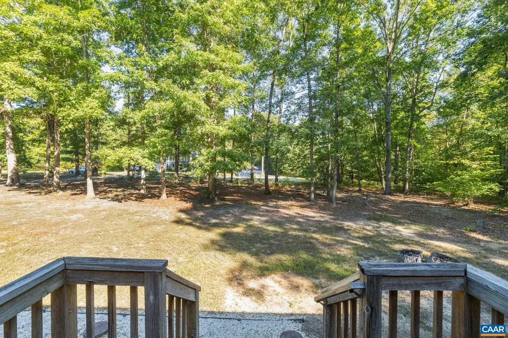 118 Hunters Hill Lane Gordonsville VA 22942