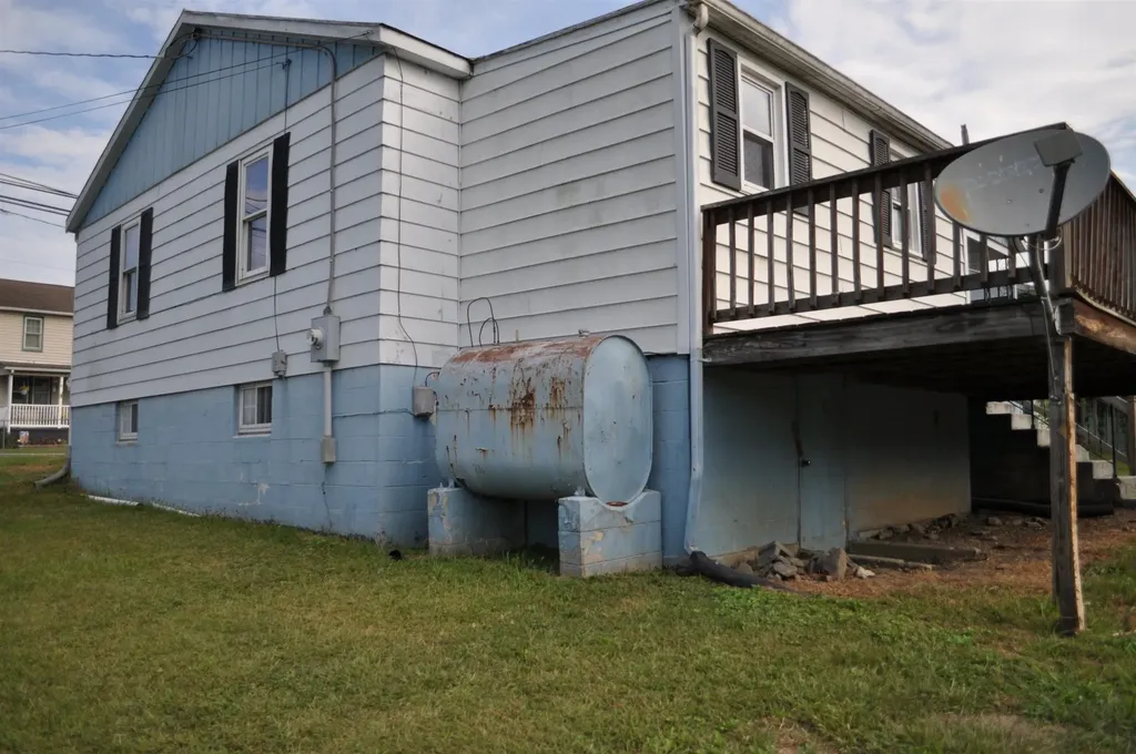 151 Craig Street E Craigsville VA 24430