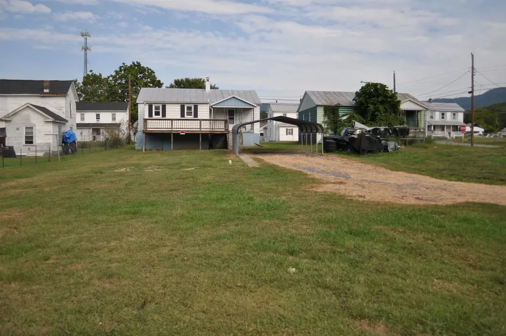 151 Craig Street E Craigsville VA 24430