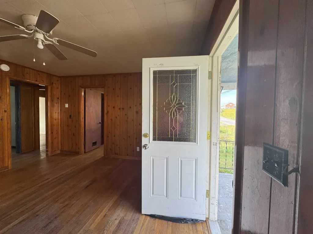 151 Craig Street E Craigsville VA 24430