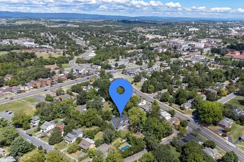 1315 Carrera Lane Harrisonburg VA 22801