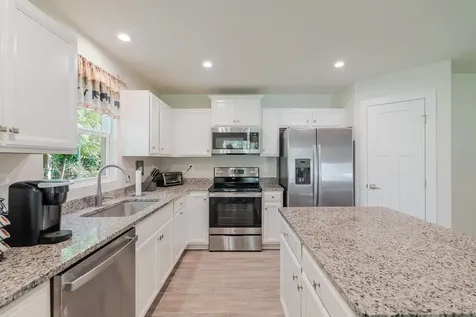82 Short Peak Drive Mcgaheysville VA 22840