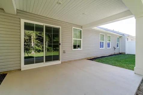 82 Short Peak Drive Mcgaheysville VA 22840