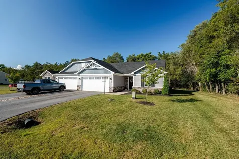 82 Short Peak Drive Mcgaheysville VA 22840