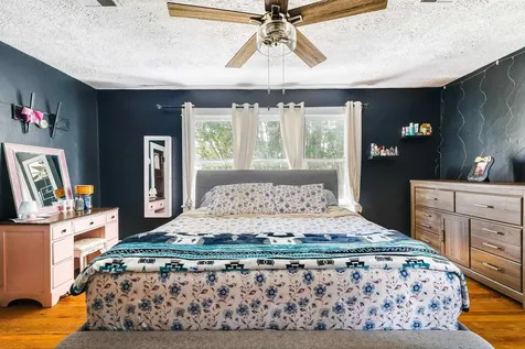 502 Third Street Shenandoah VA 22849
