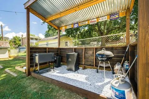 502 Third Street Shenandoah VA 22849