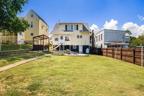 502 Third Street Shenandoah VA 22849