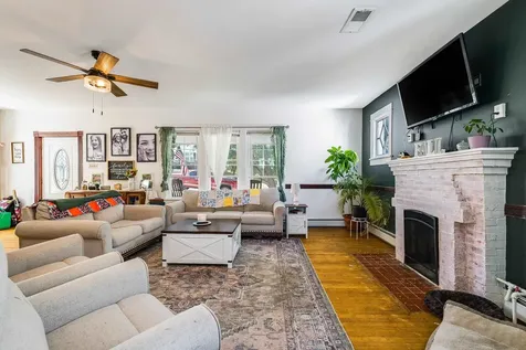 502 Third Street Shenandoah VA 22849