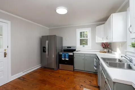 404 F Street Staunton VA 24401
