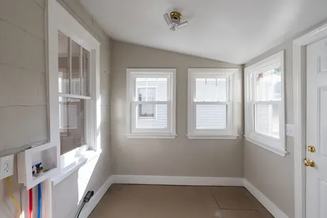 404 F Street Staunton VA 24401