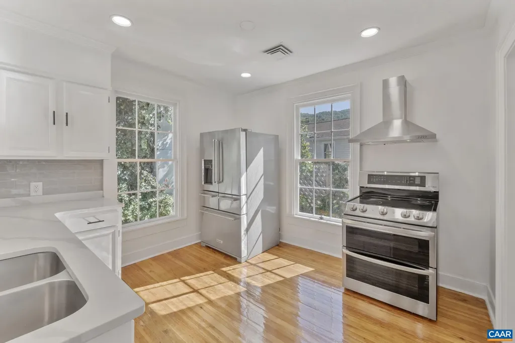 622 Front Street Lovingston VA 22949