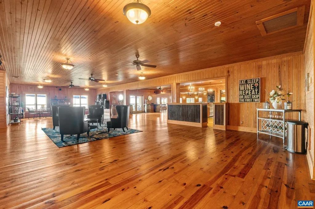 1376 Wyatt Mountain Road Dyke VA 22935