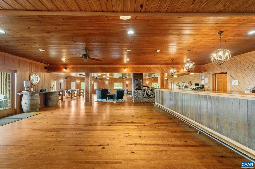 1376 Wyatt Mountain Road Dyke VA 22935