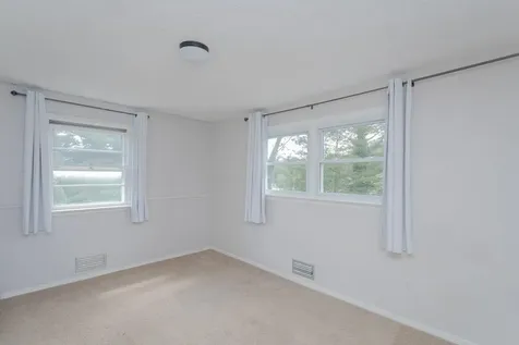 3385 Shen Lake Drive Rockingham VA 22801