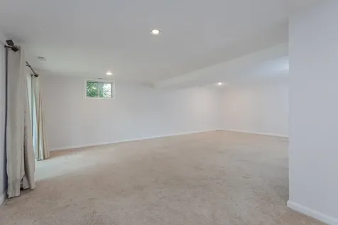 3385 Shen Lake Drive Rockingham VA 22801