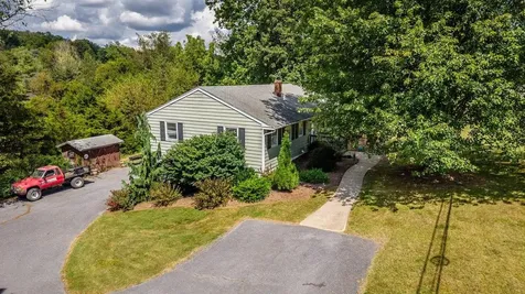 3385 Shen Lake Drive Rockingham VA 22801