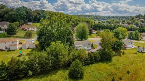 3385 Shen Lake Drive Rockingham VA 22801