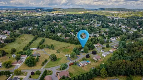 3385 Shen Lake Drive Rockingham VA 22801