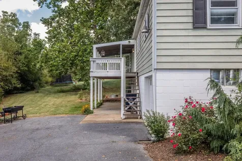 3385 Shen Lake Drive Rockingham VA 22801