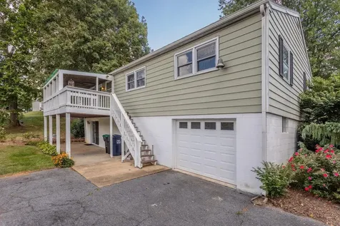 3385 Shen Lake Drive Rockingham VA 22801