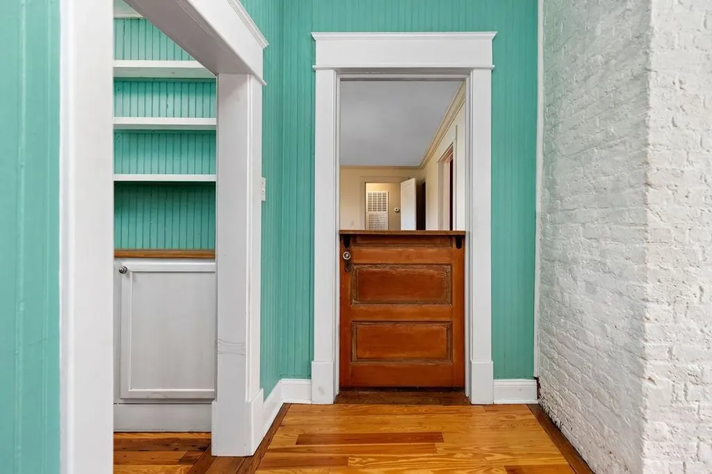 745 Albevanna Spring Road Scottsville VA 24590