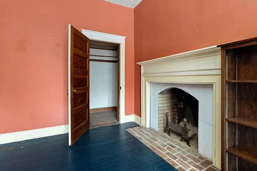 745 Albevanna Spring Road Scottsville VA 24590