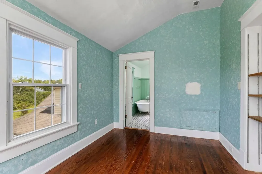 745 Albevanna Spring Road Scottsville VA 24590