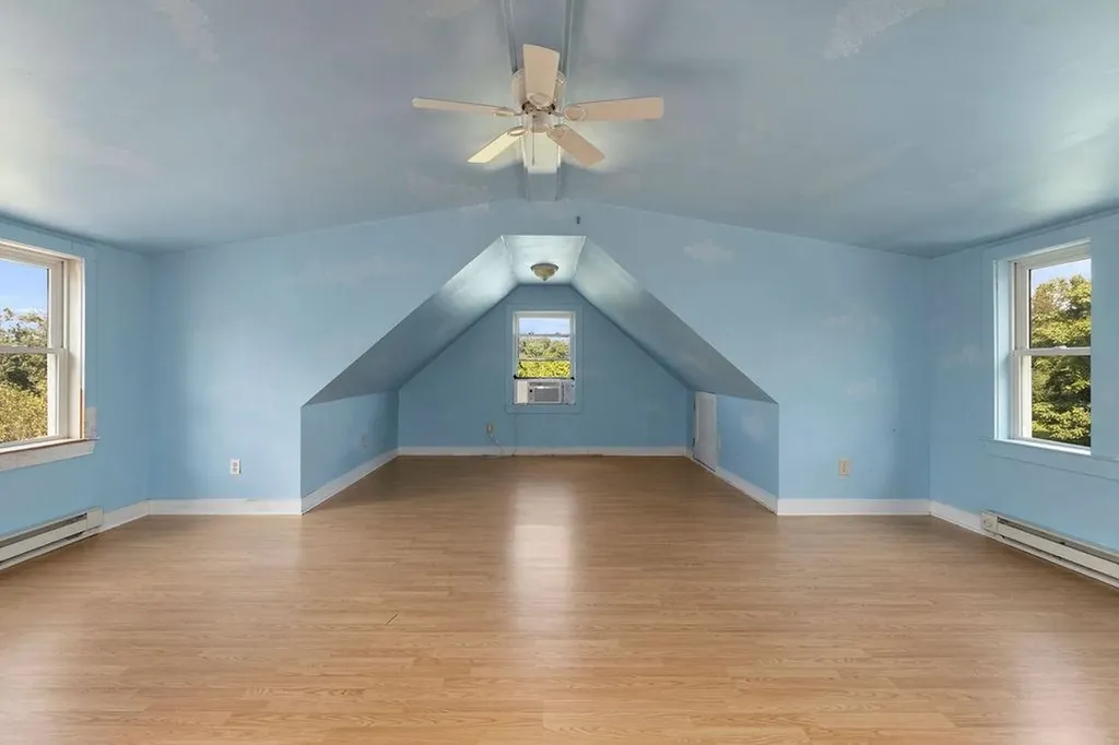 745 Albevanna Spring Road Scottsville VA 24590