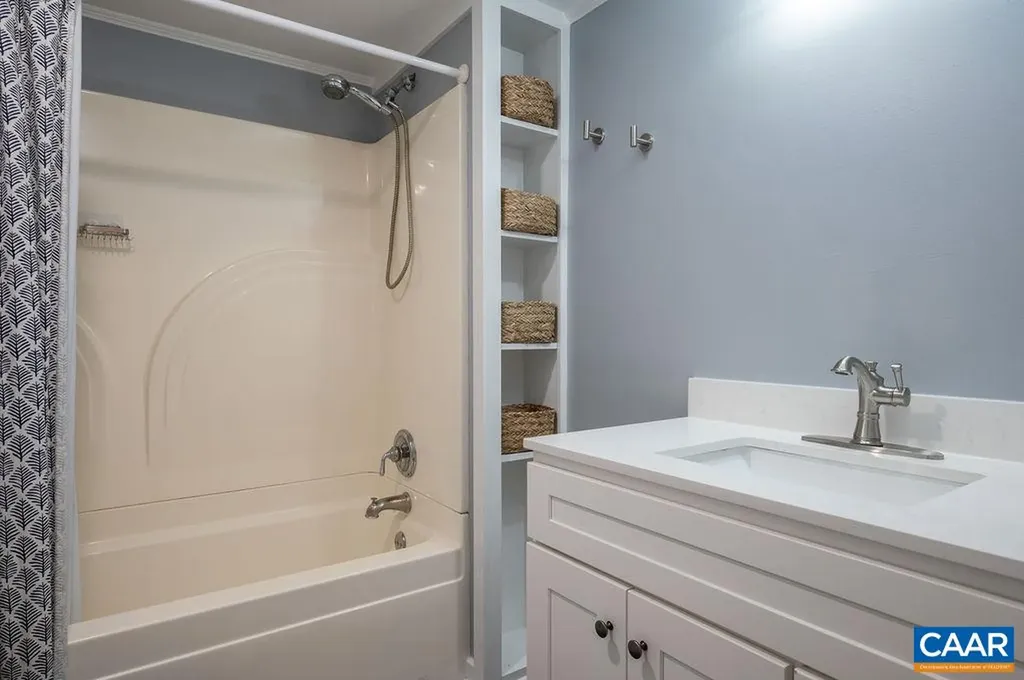 8165 Open Gate Lane Afton VA 22920