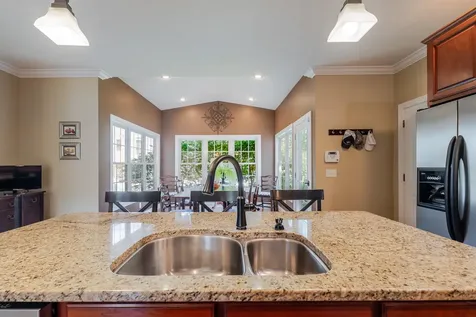 2950 Brookshire Drive Rockingham VA 22801